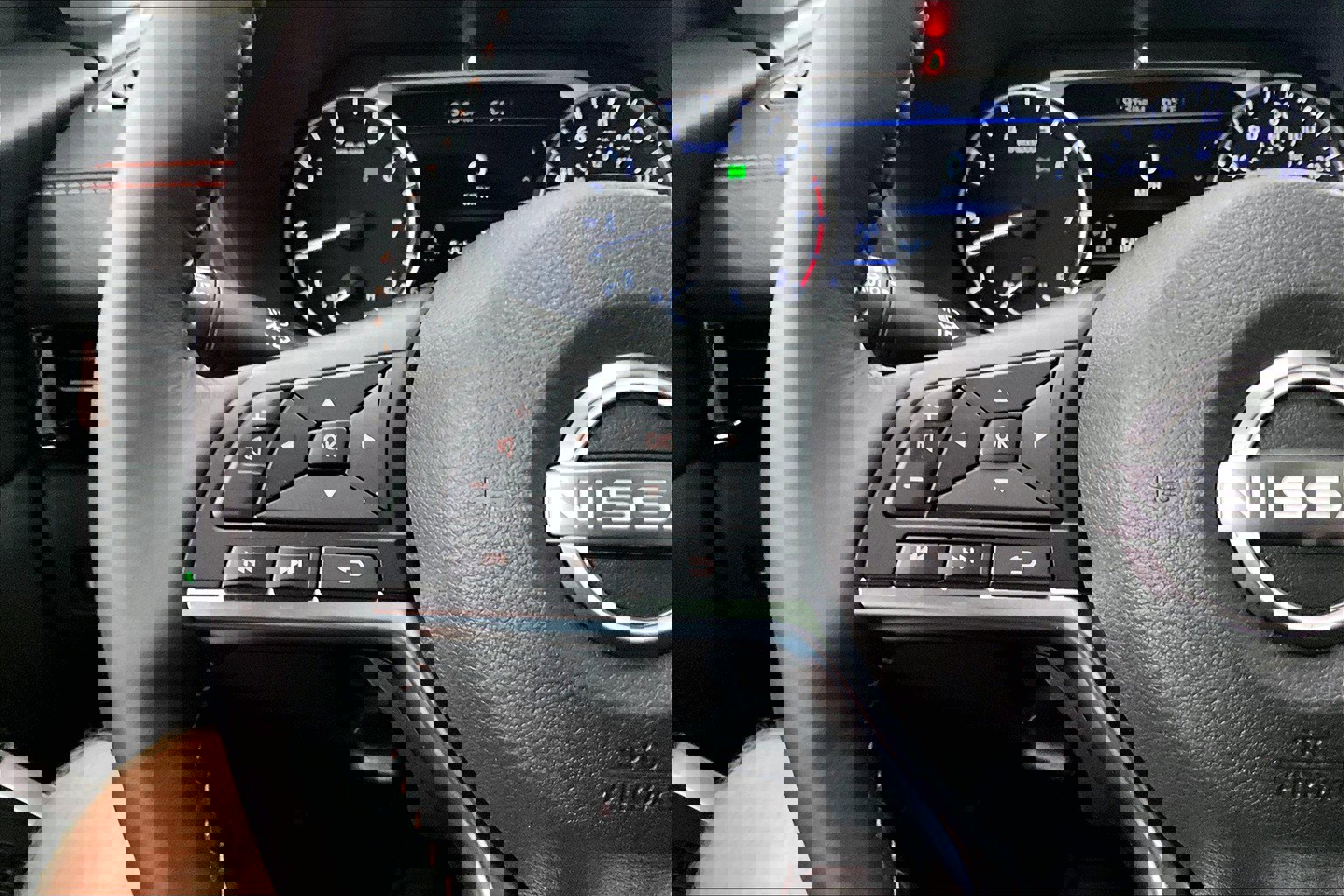 New 2025 Nissan Sentra SR w/ SR Premium Package image 44