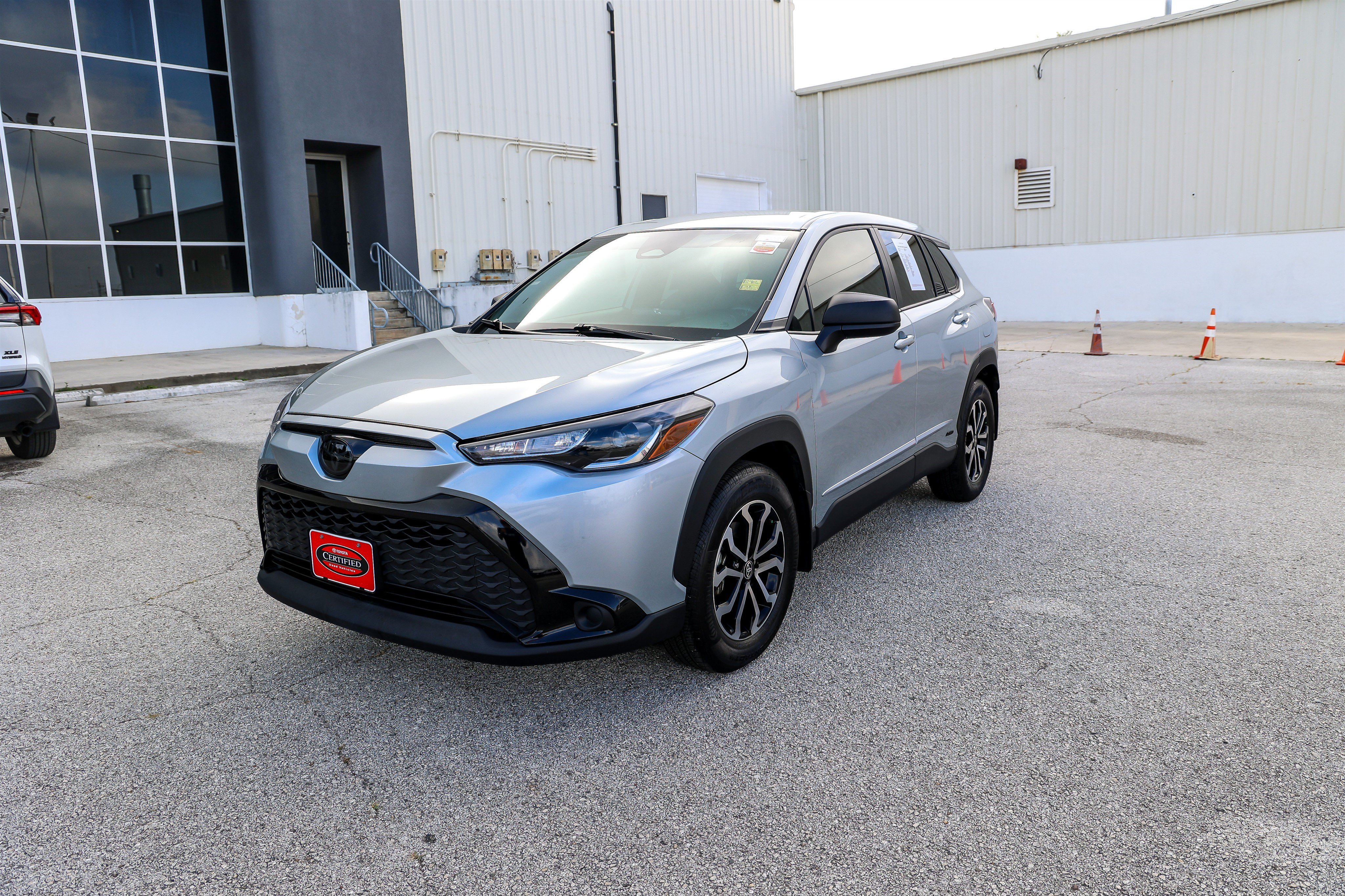Used 2024 Toyota Corolla Cross AWD Hybrid image 1