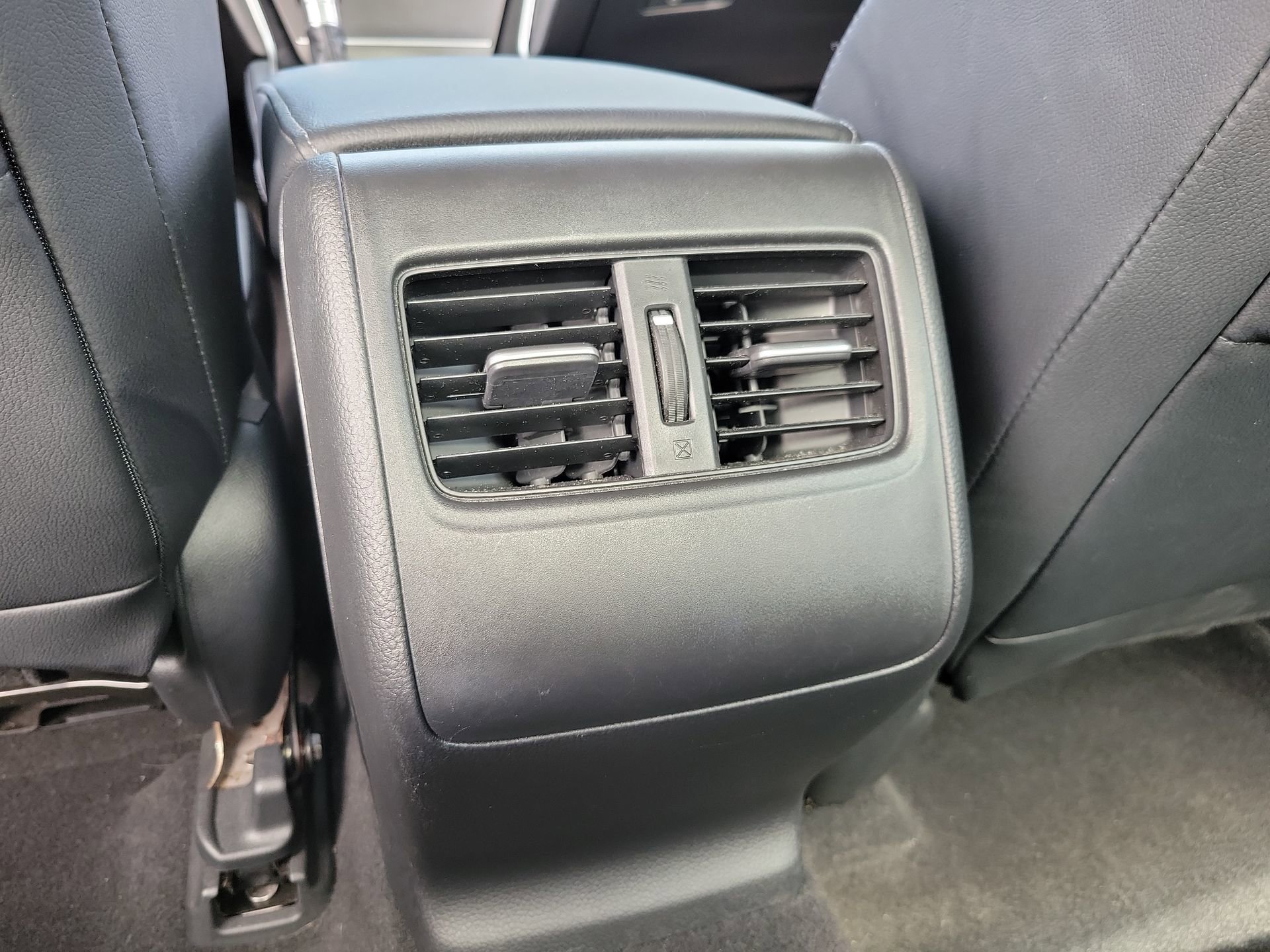 Used 2018 Honda Accord EX-L image 16