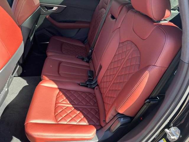 New 2026 Audi SQ7 Prestige AWD/4WD image 5
