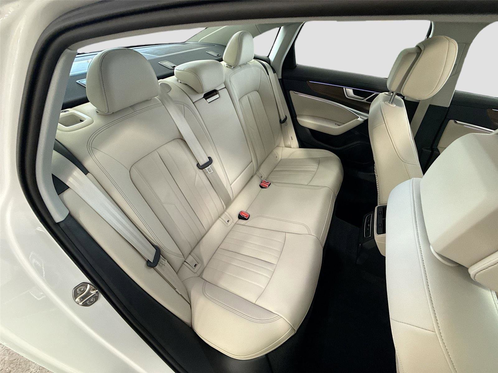 Certified 2025 Audi A6 3.0T Premium w/ Convenience Package AWD/4WD image 29