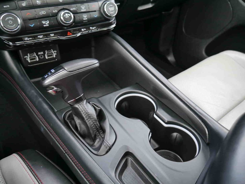 Certified 2024 Dodge Durango GT image 34