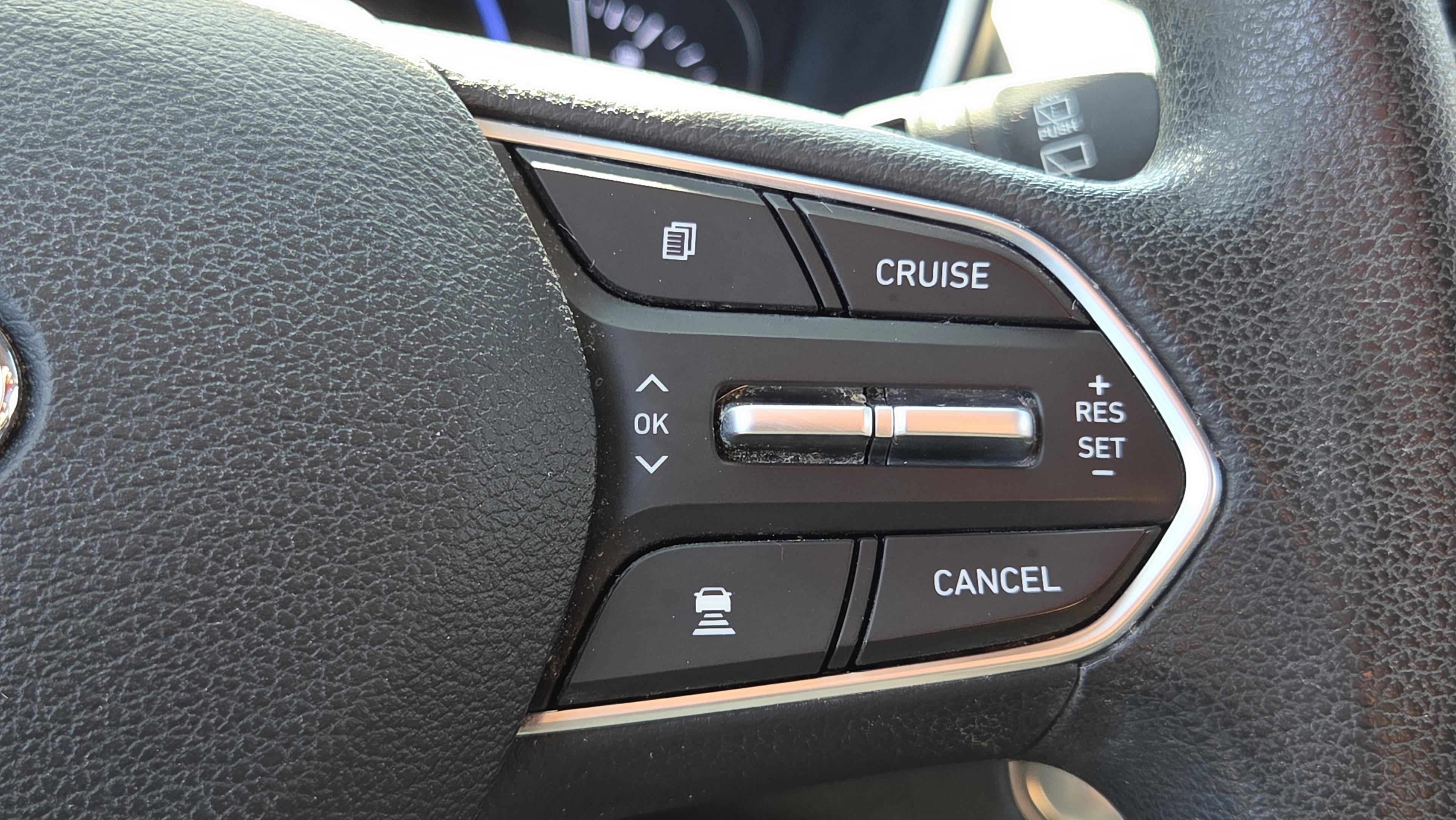 Used 2019 Hyundai Santa Fe SEL image 31