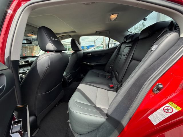 Used 2016 Lexus IS 200t w/ Premium Package RWD image 12