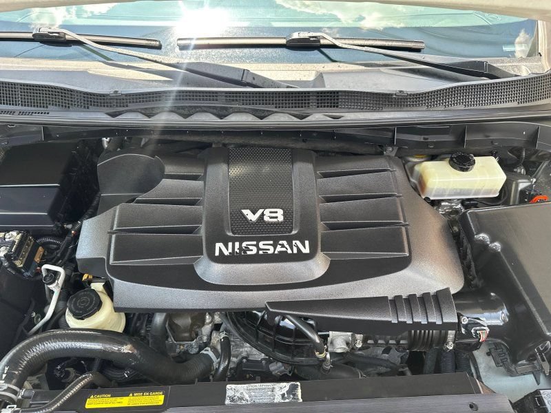 Used 2018 Nissan Titan PRO-4X w/ Pro-4x Convenience Package AWD/4WD image 26