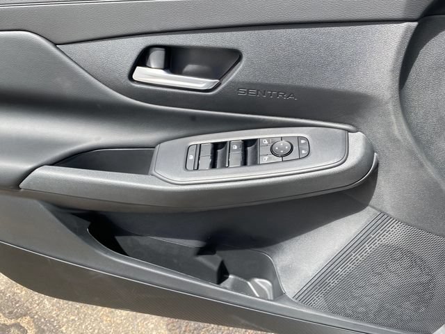 New 2027 Nissan Sentra SV FWD image 13