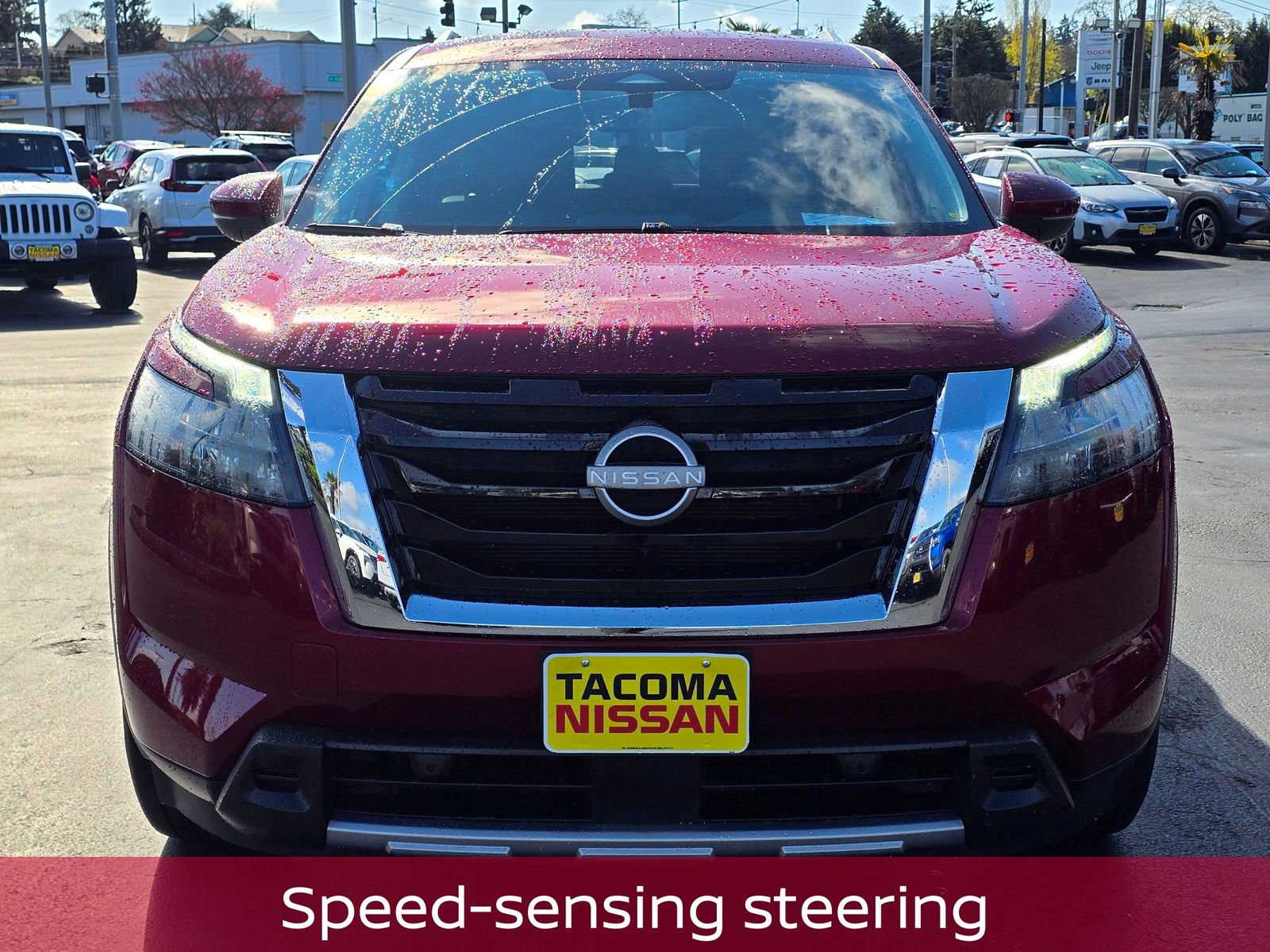 Used 2025 Nissan Pathfinder SL AWD/4WD image 9