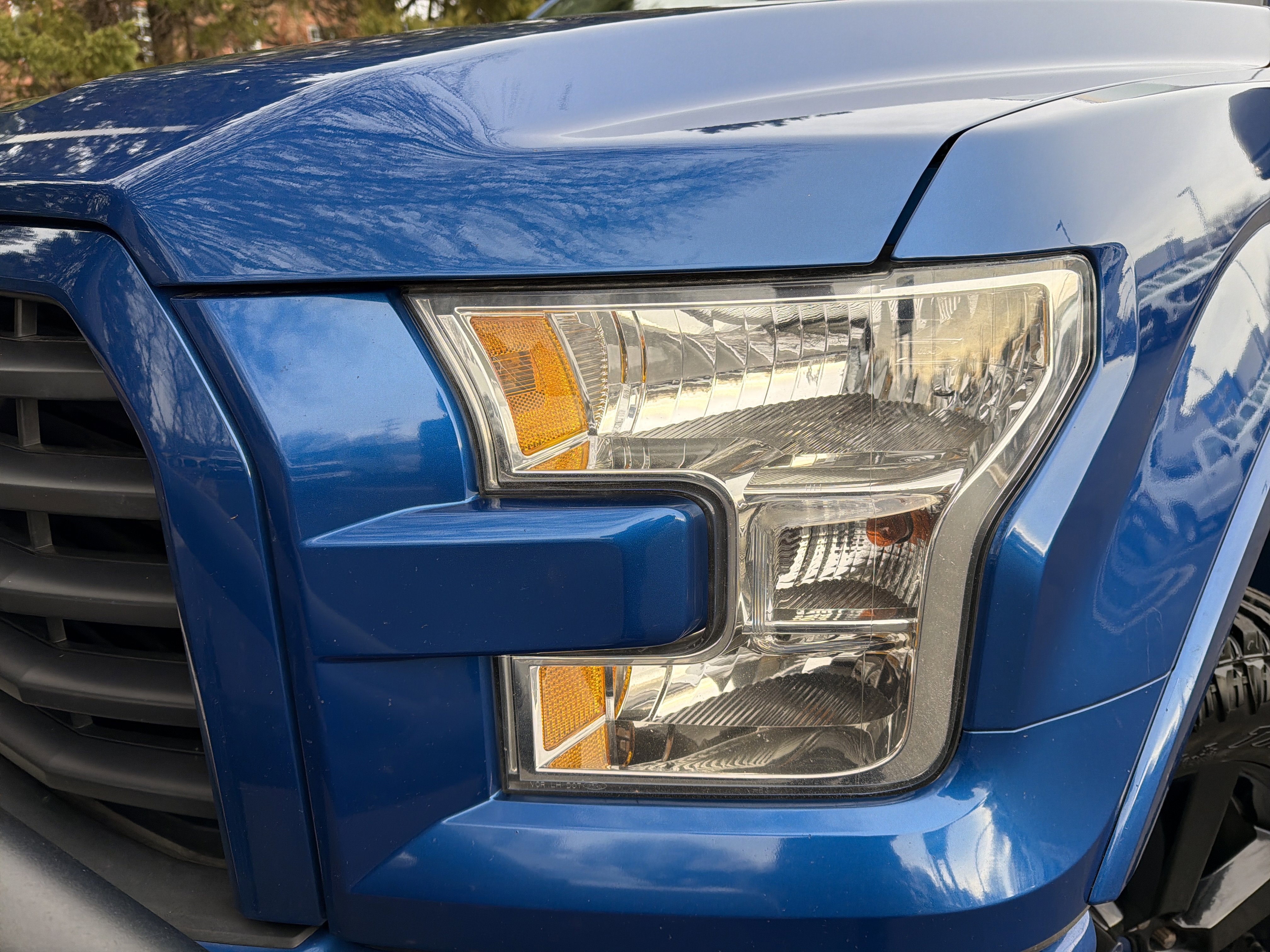 Used 2017 Ford F150 XLT w/ Equipment Group 302A Luxury image 6