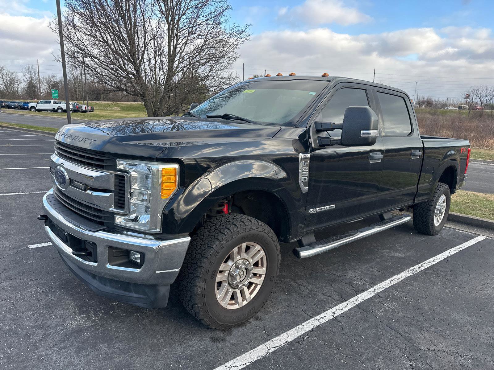 Used 2017 Ford F250 XLT w/ XLT Value Package image 2