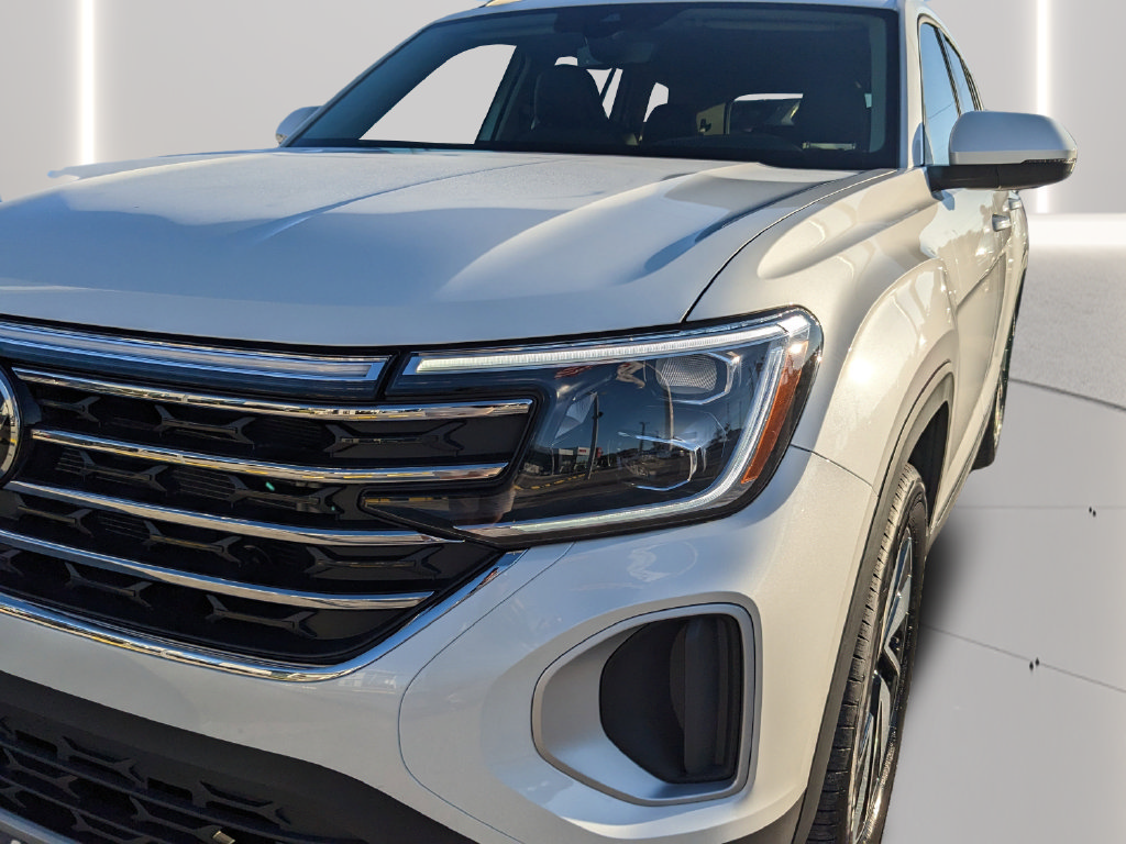 New 2026 Volkswagen Atlas SE FWD image 10