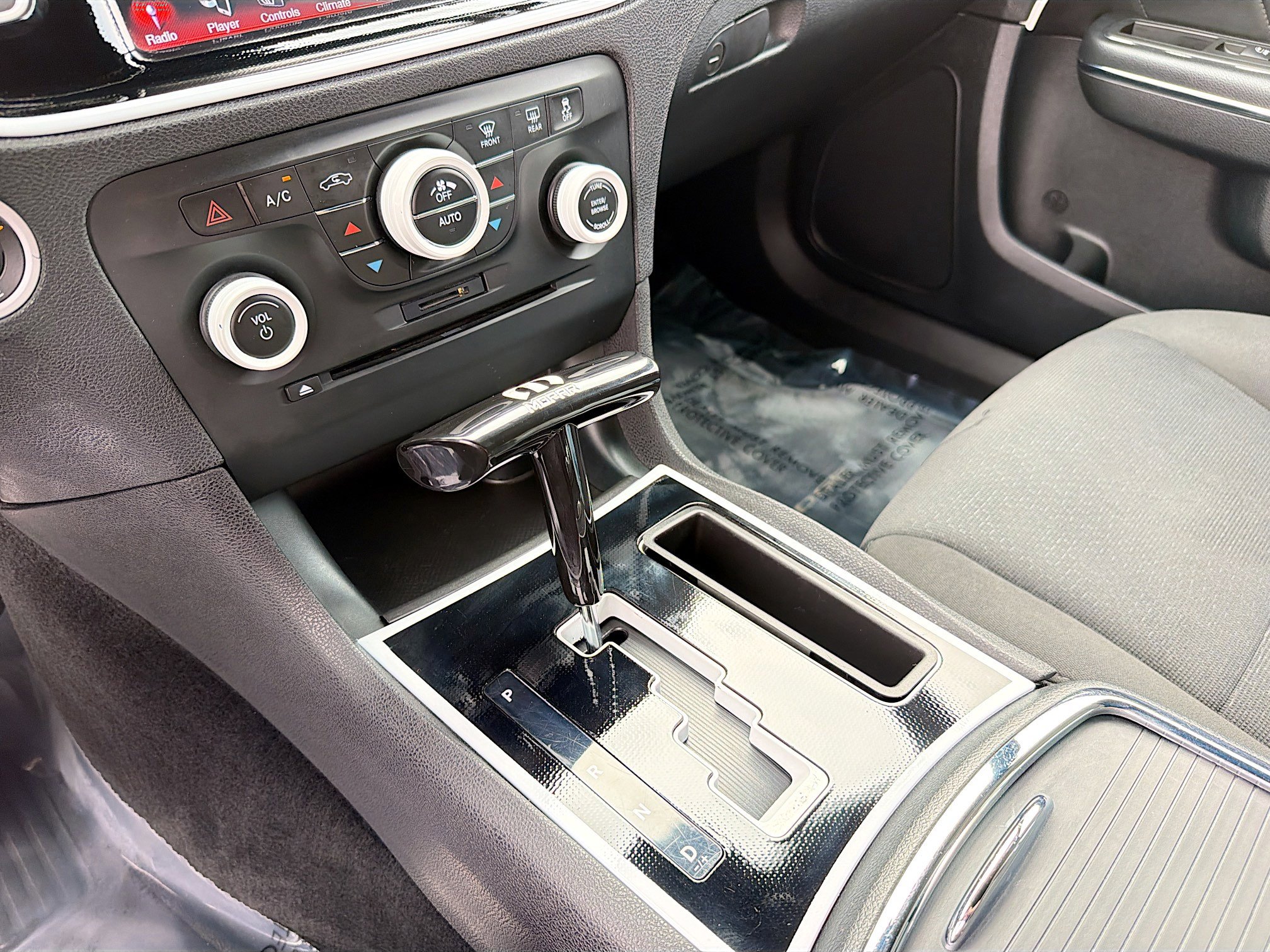 Used 2014 Dodge Charger R/T RWD image 10