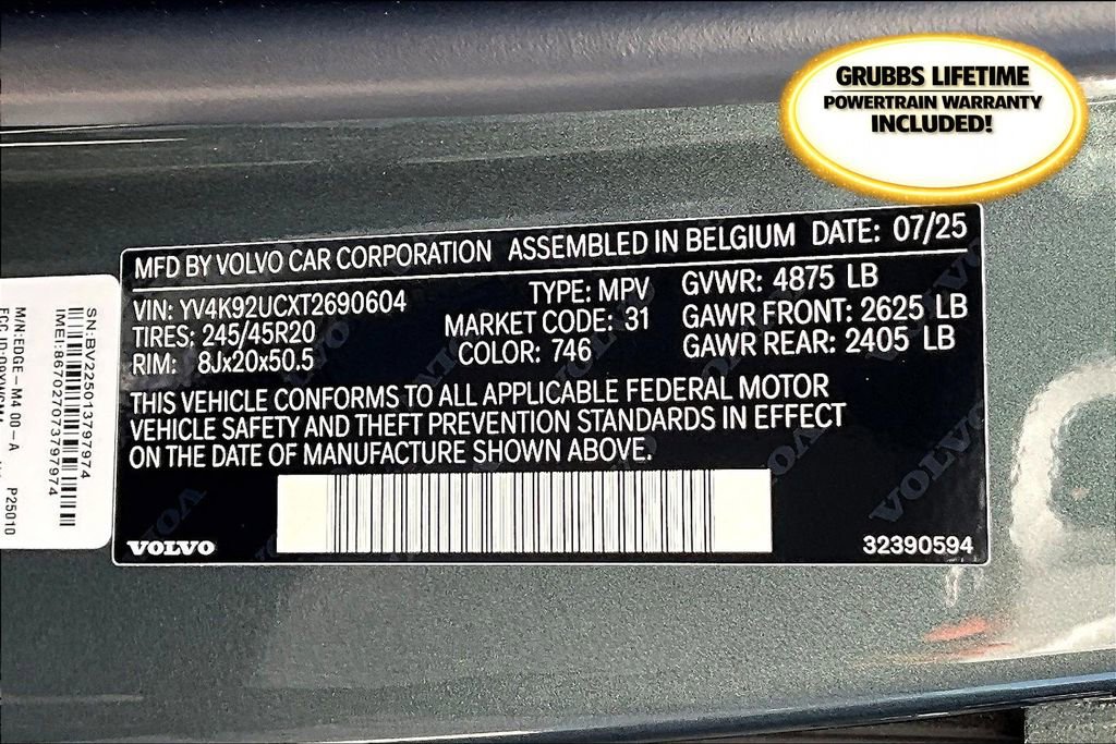 New 2026 Volvo XC40 B4 Plus w/ Protection Package Premier image 18