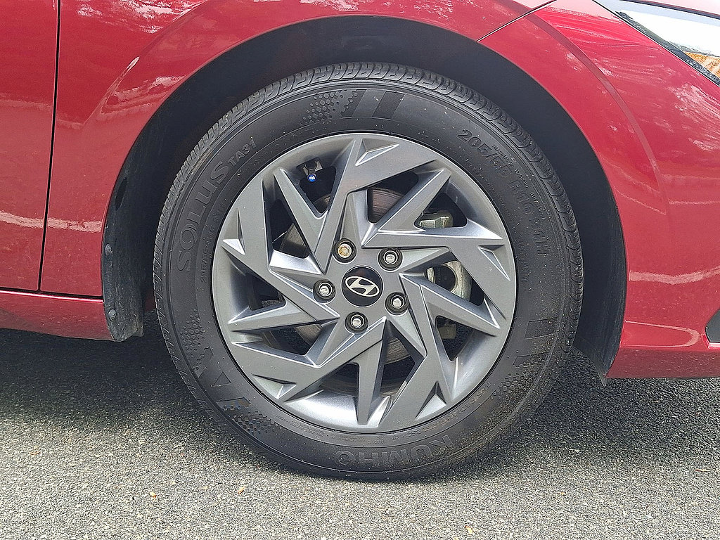 Certified 2024 Hyundai Elantra Blue FWD image 26