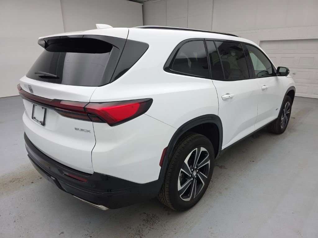 Certified 2025 Buick Enclave Sport Touring w/ Power Package AWD/4WD image 12