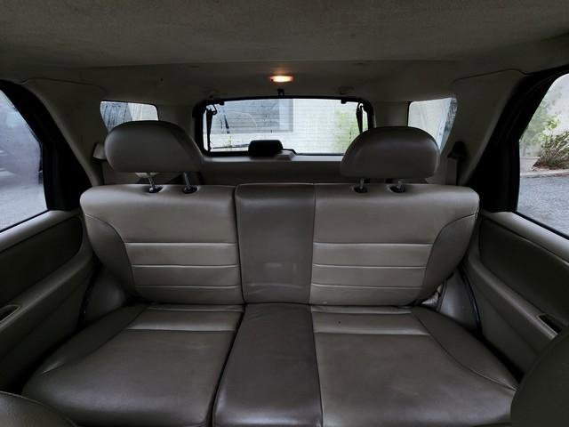 Used 2004 Ford Escape XLT AWD/4WD image 18