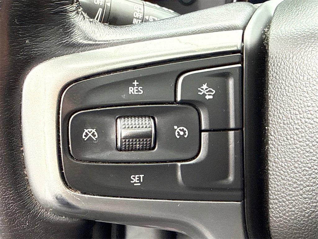 Used 2021 Chevrolet Tahoe Z71 w/ Rear Media and Nav Package image 28