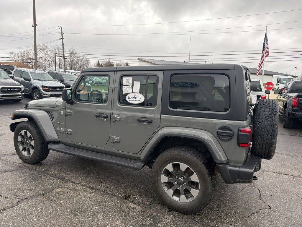 Used 2022 Jeep Wrangler Unlimited Sahara w/ Dual Top Group image 6