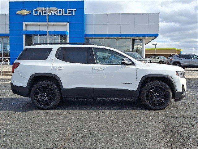 Certified 2023 GMC Acadia SLE w/ Driver Convenience Package image 8