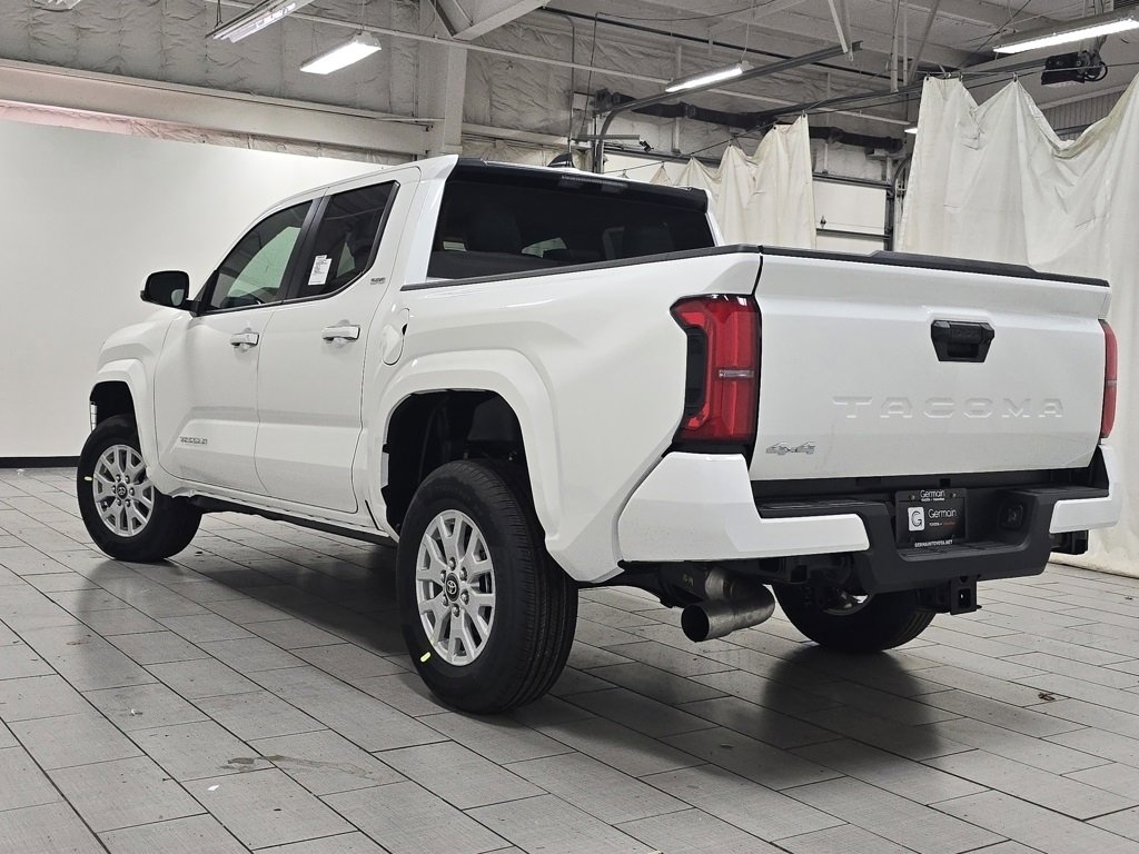 New 2026 Toyota Tacoma SR5 image 12