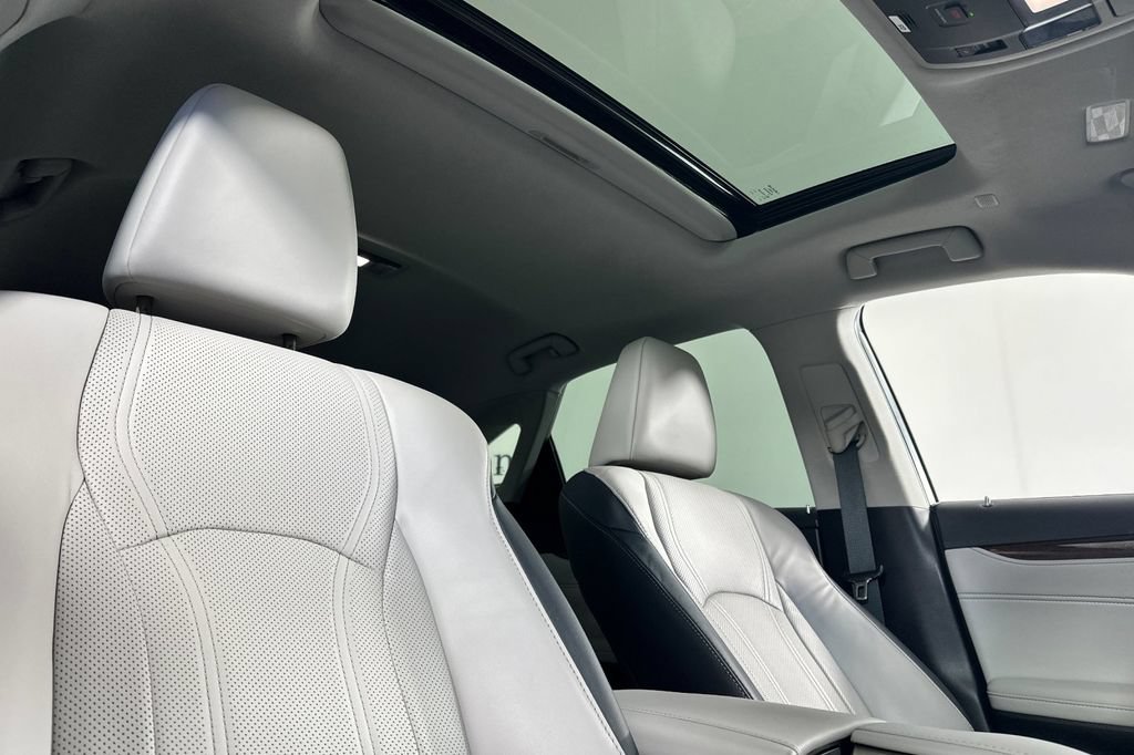 Used 2019 Lexus RX 350 AWD w/ Navigation Package image 22
