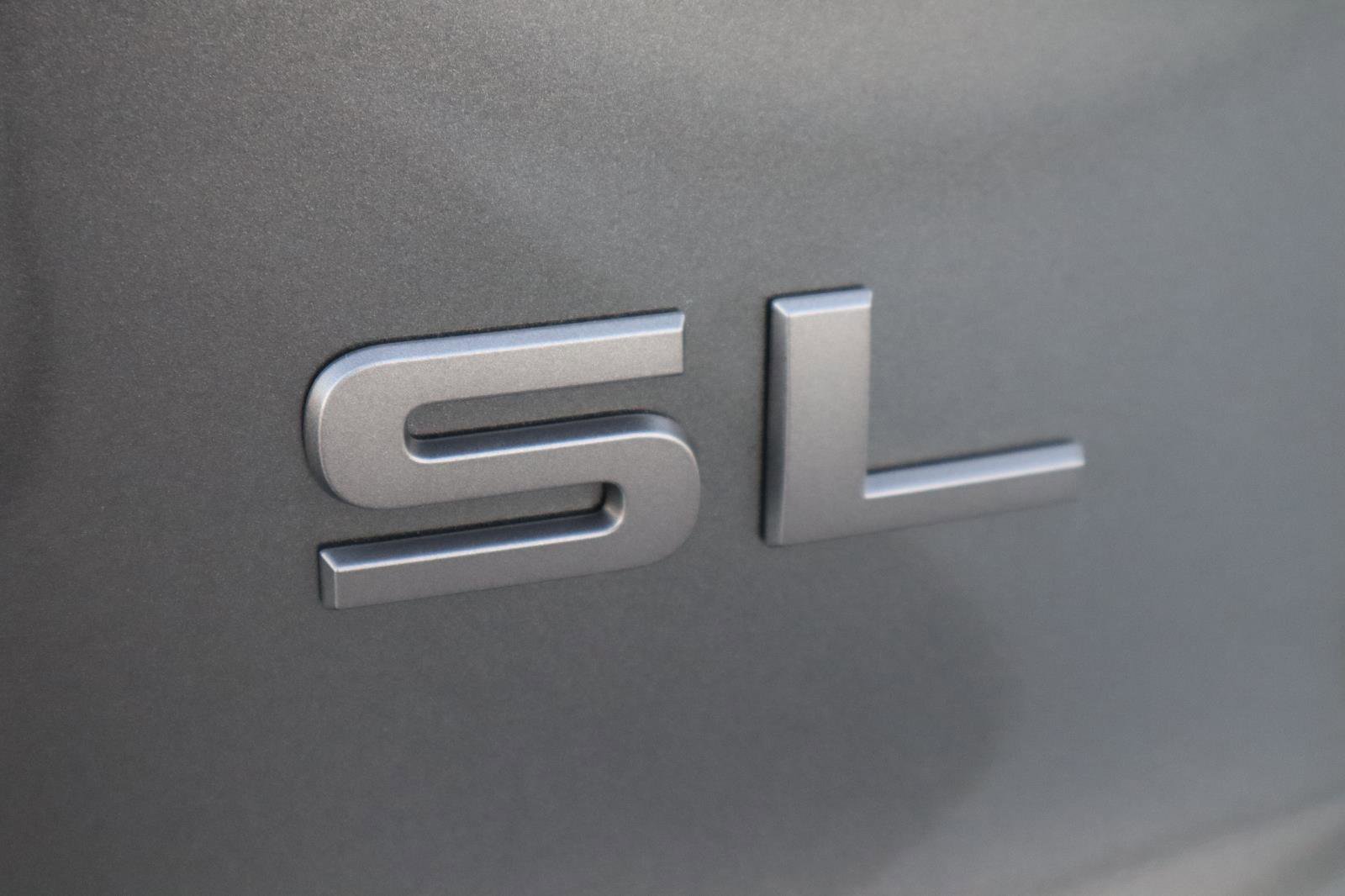 New 2026 Nissan Armada SL w/ Captain's Chari Seat Package image 5