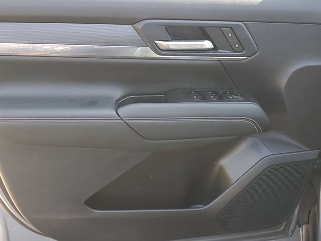 Certified 2025 GMC Terrain Elevation FWD image 15