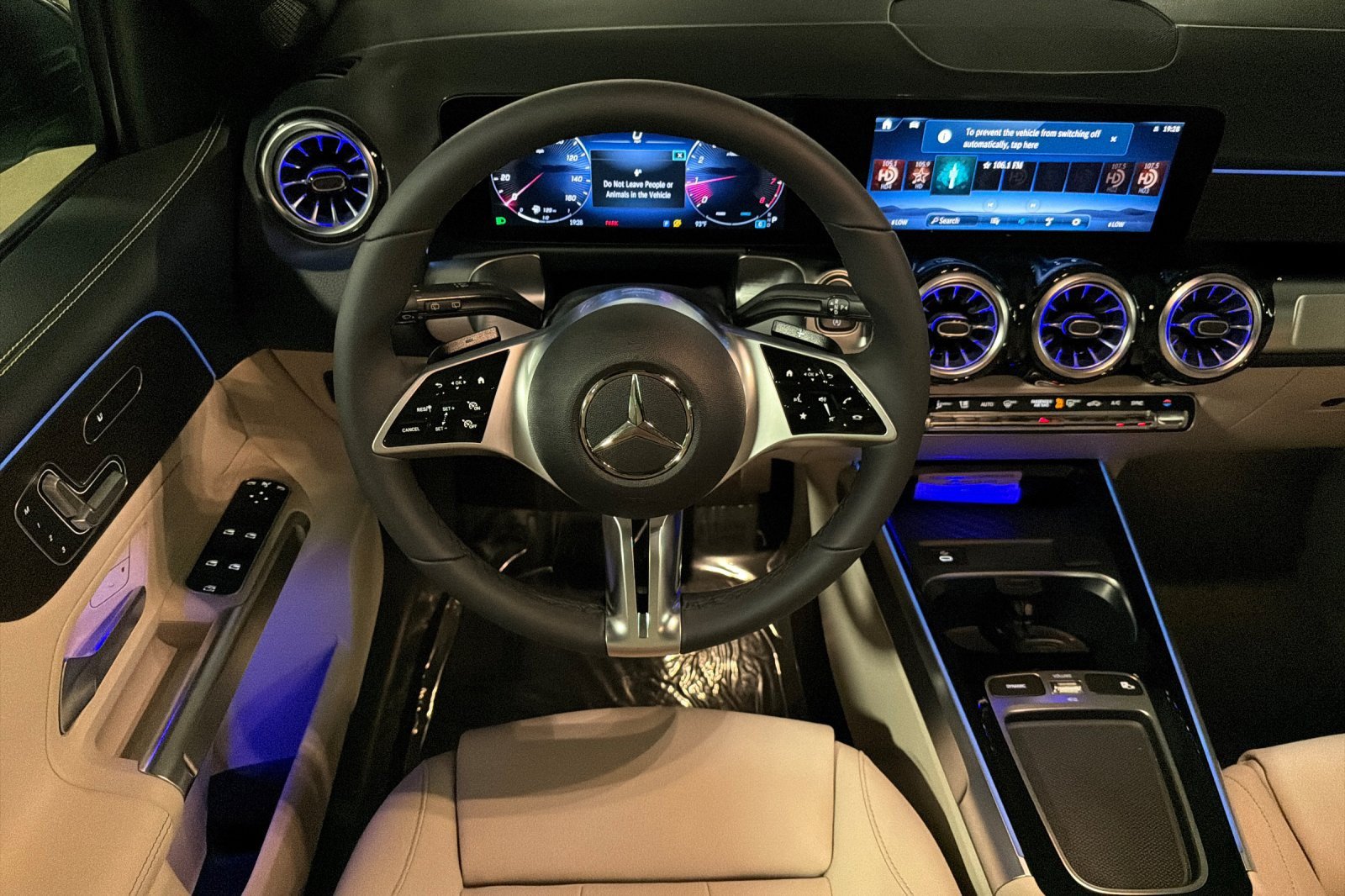 New 2026 Mercedes-Benz GLB 250 image 13