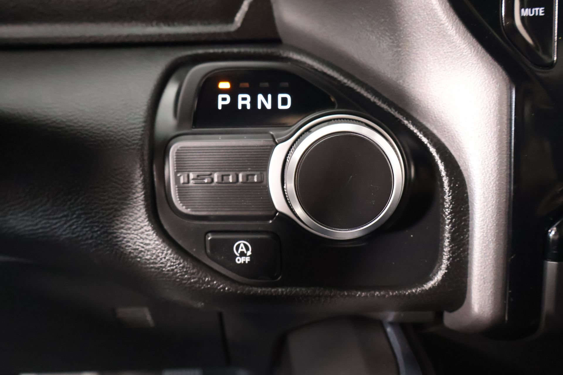 Used 2025 RAM 1500 Big Horn RWD image 9