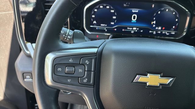 Used 2025 Chevrolet Silverado 1500 LT w/ Z71 Off-Road Package AWD/4WD image 22