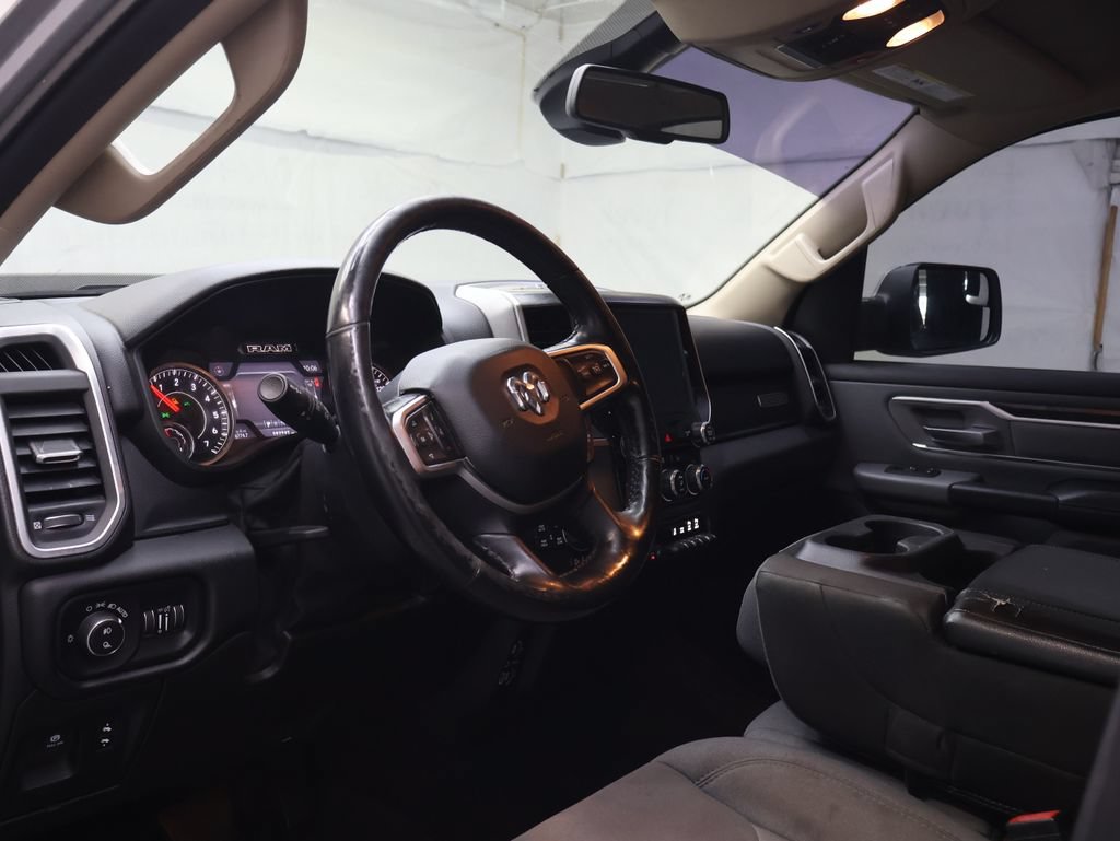 Used 2019 RAM 1500 Big Horn AWD/4WD image 17