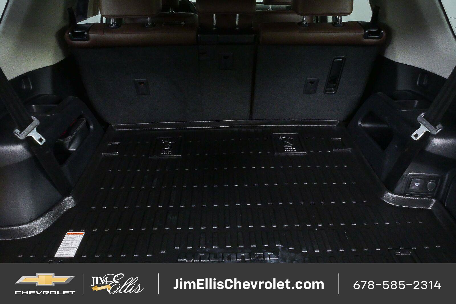 Used 2021 Toyota 4Runner Limited AWD/4WD image 26