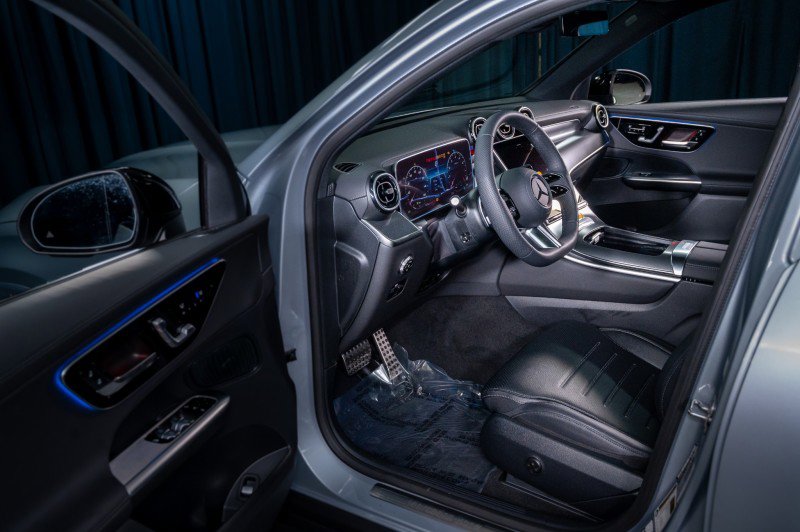 Certified 2026 Mercedes-Benz GLC 300 image 10