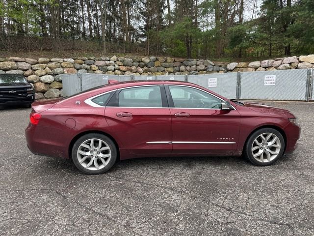 Used 2017 Chevrolet Impala Premier w/ Enhanced Convenience Package FWD image 6
