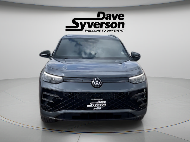 New 2026 Volkswagen Tiguan SE R-Line AWD/4WD image 8
