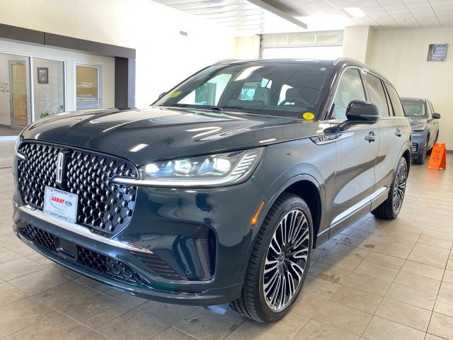 New 2026 Lincoln Aviator Black Label AWD/4WD image 4