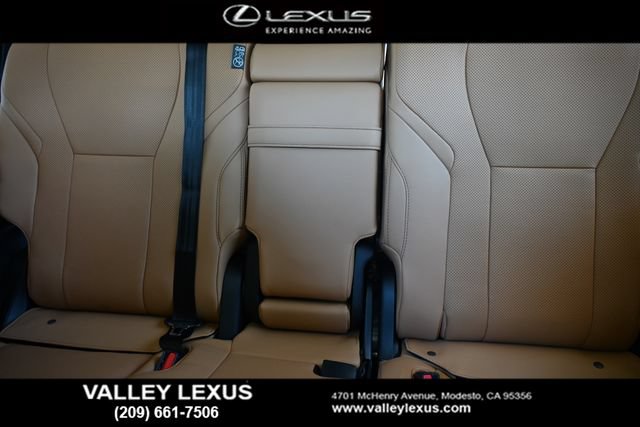 New 2026 Lexus LX 600 4WD w/ Luxury Package image 15