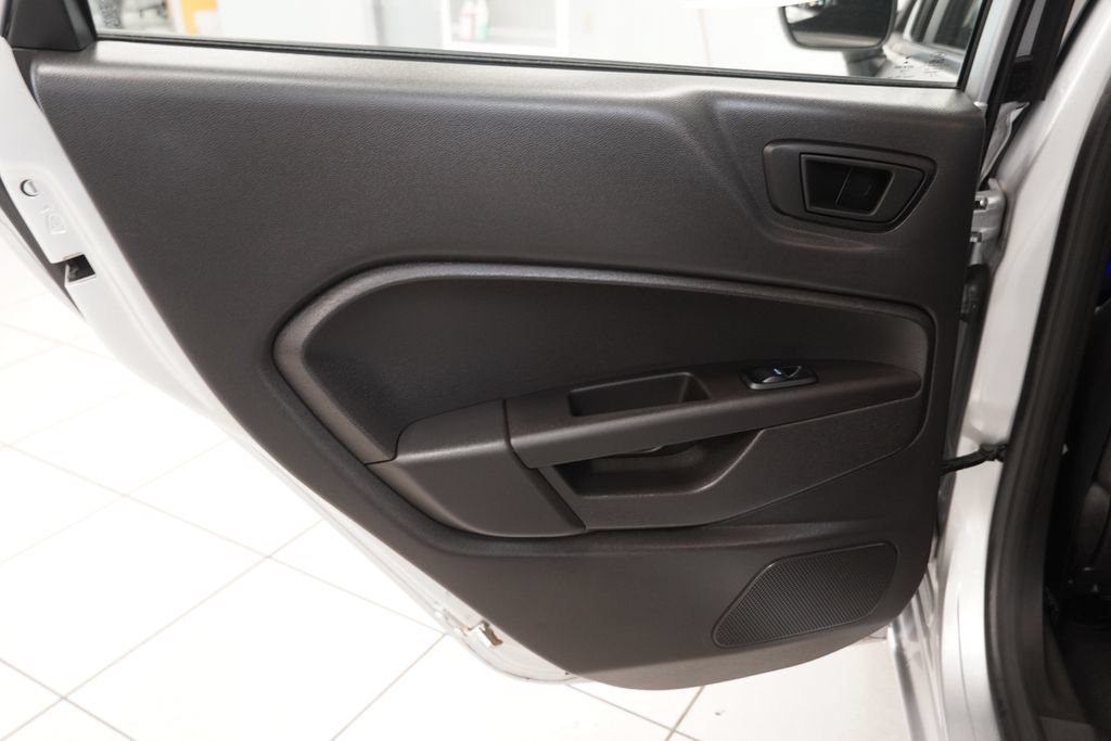 Used 2018 Ford Fiesta SE FWD image 24