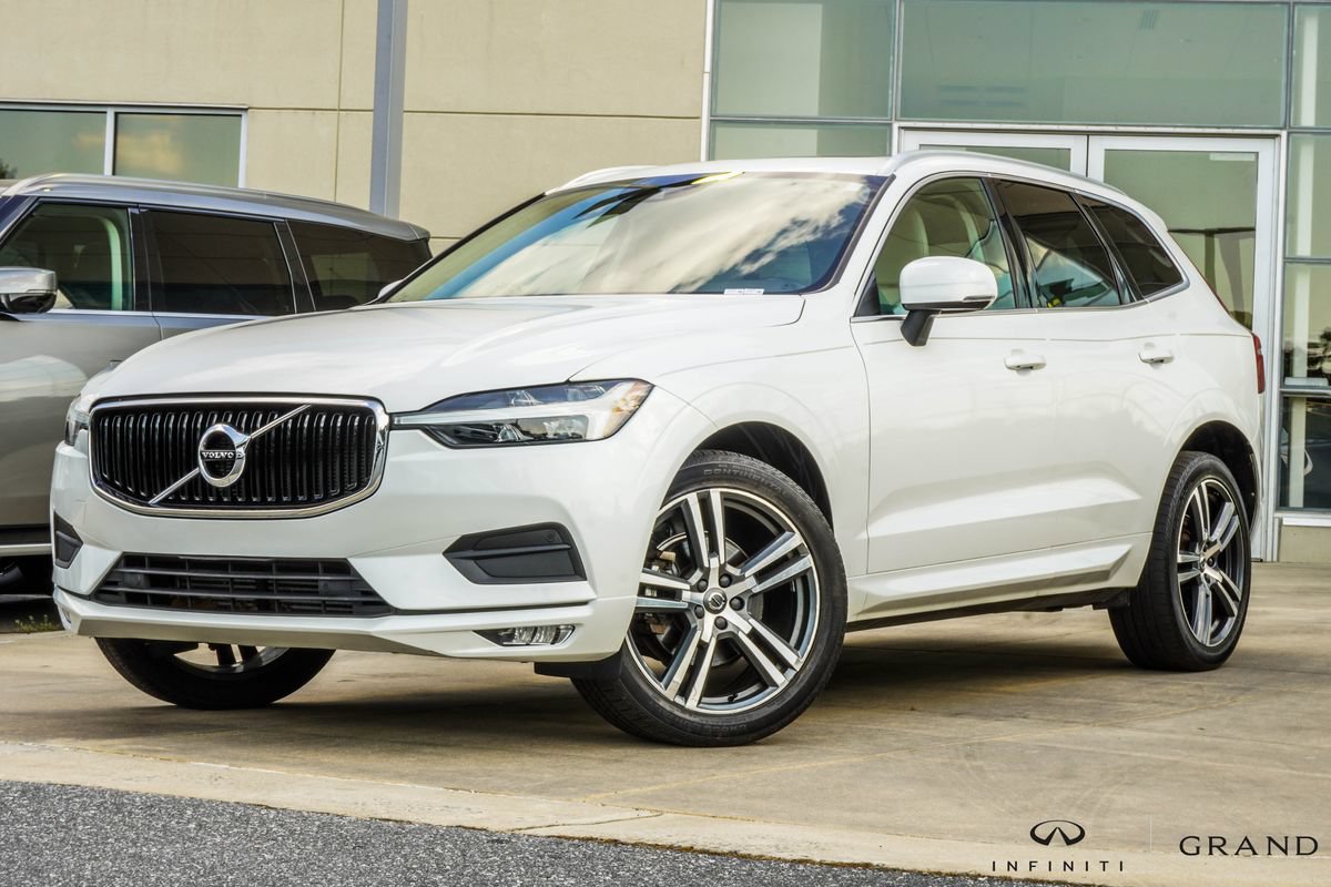 Used 2021 Volvo XC60 T5 Momentum w/ Premium Package