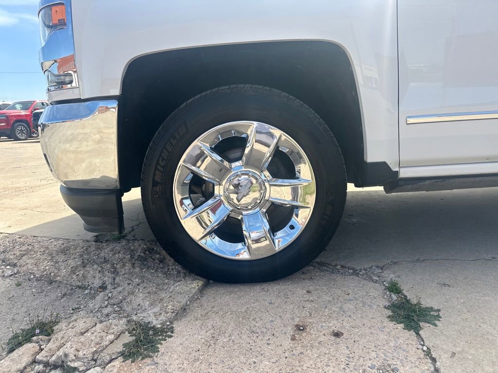 Used 2018 Chevrolet Silverado 1500 LTZ w/ Texas Edition image 23