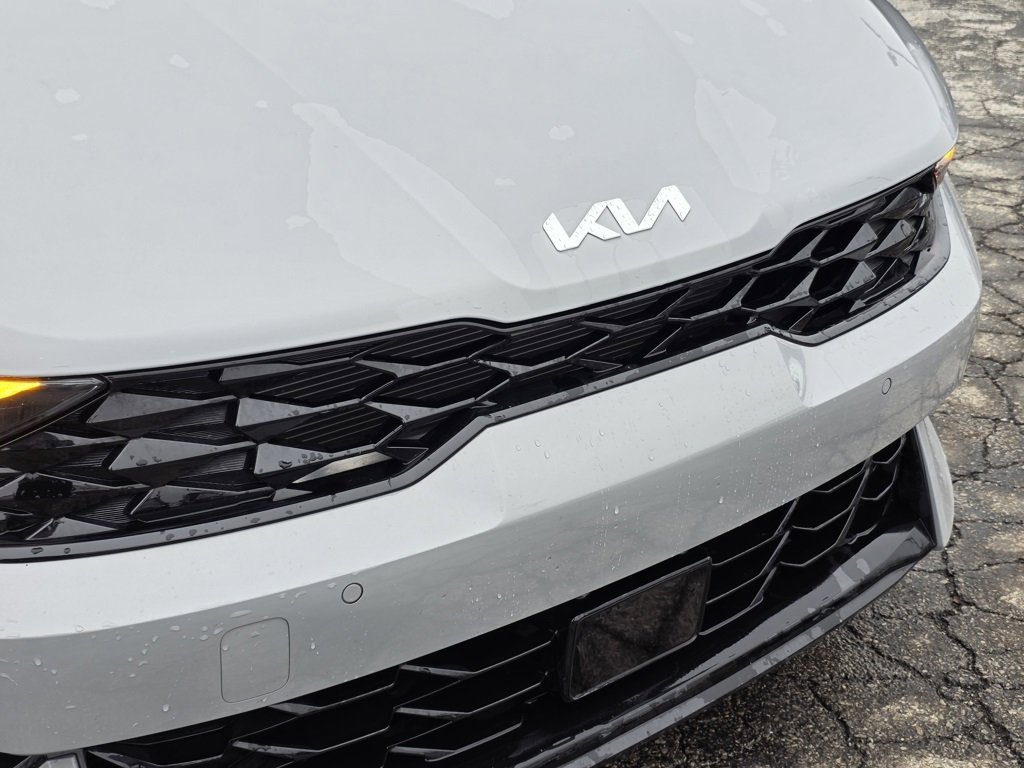 Used 2025 Kia K5 GT-Line w/ GT-Line Premium Package image 9