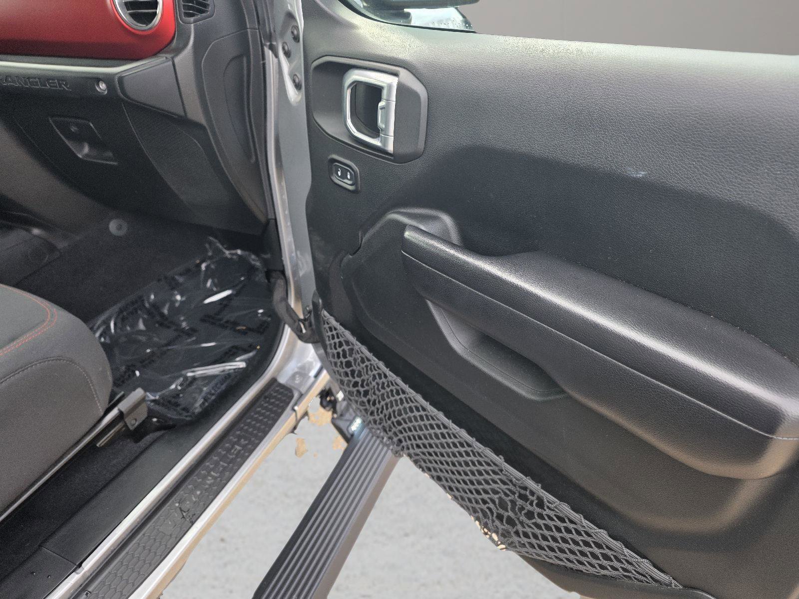 Used 2018 Jeep Wrangler Rubicon w/ Steel Bumper Group image 64