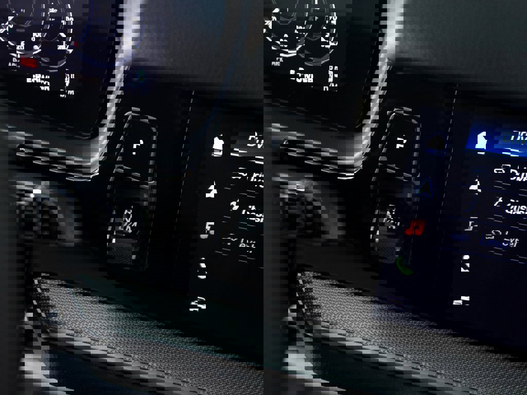 New 2026 Porsche Cayenne S image 23