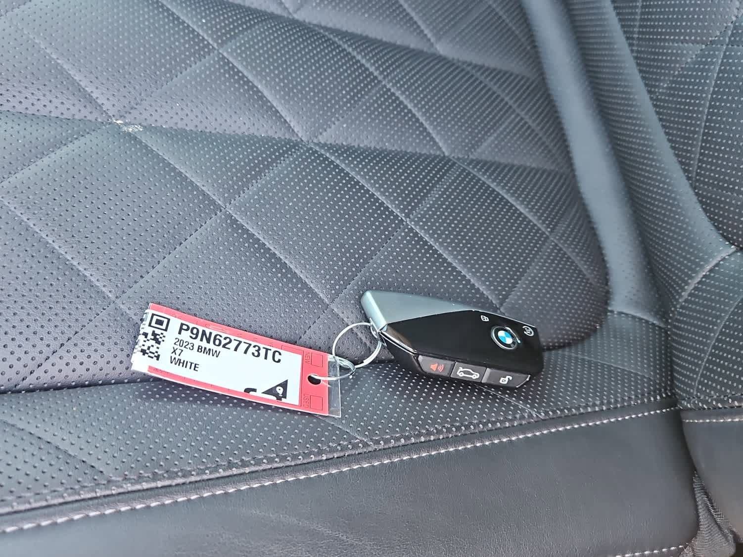 Used 2023 BMW X7 xDrive40i w/ Premium Package image 20