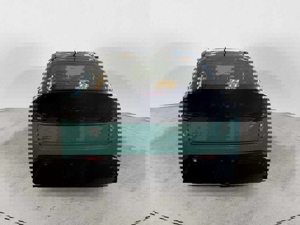 New 2026 Nissan Leaf Platinum+ image 4