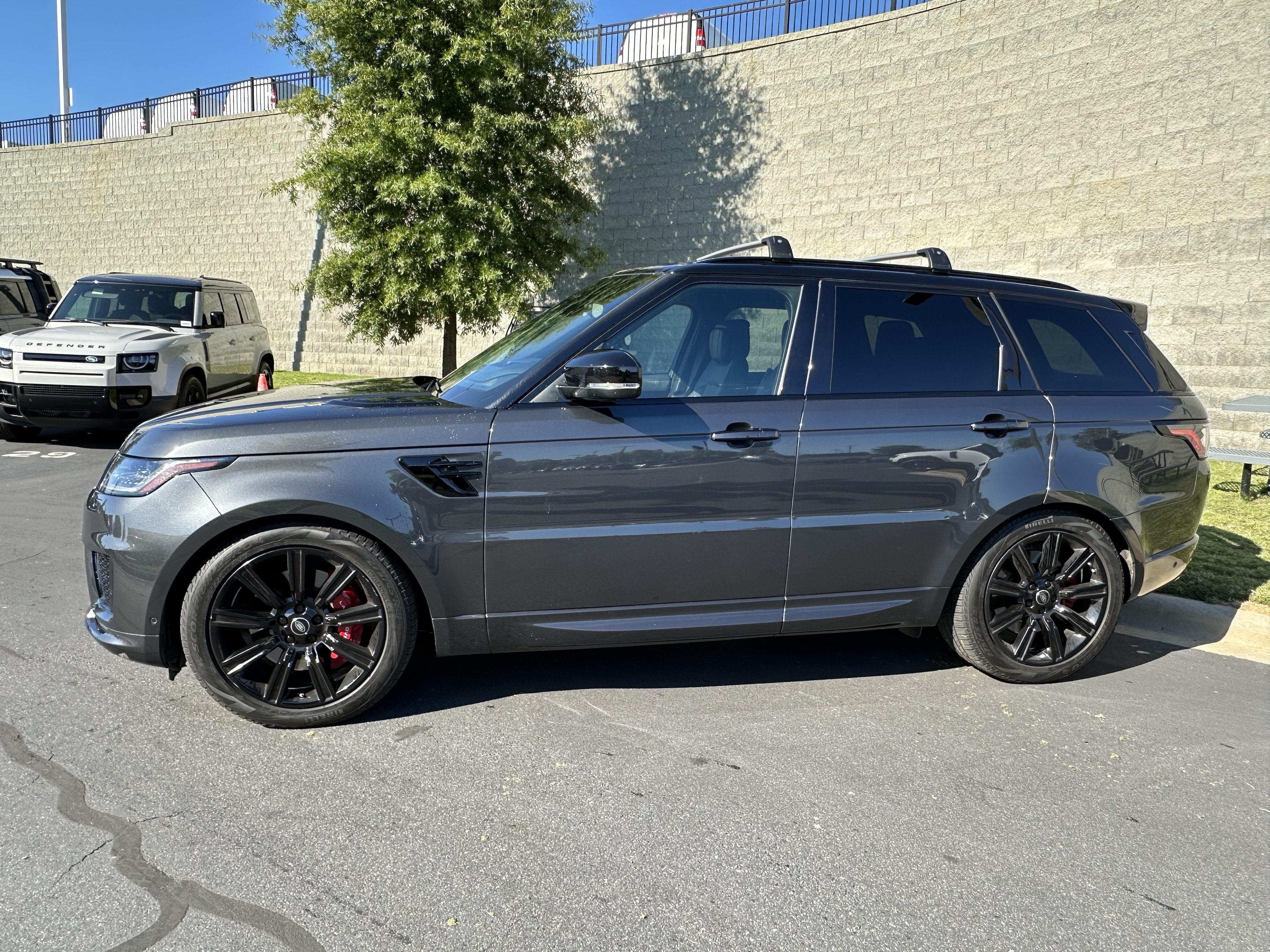 Used 2020 Land Rover Range Rover Sport Autobiography AWD/4WD image 4