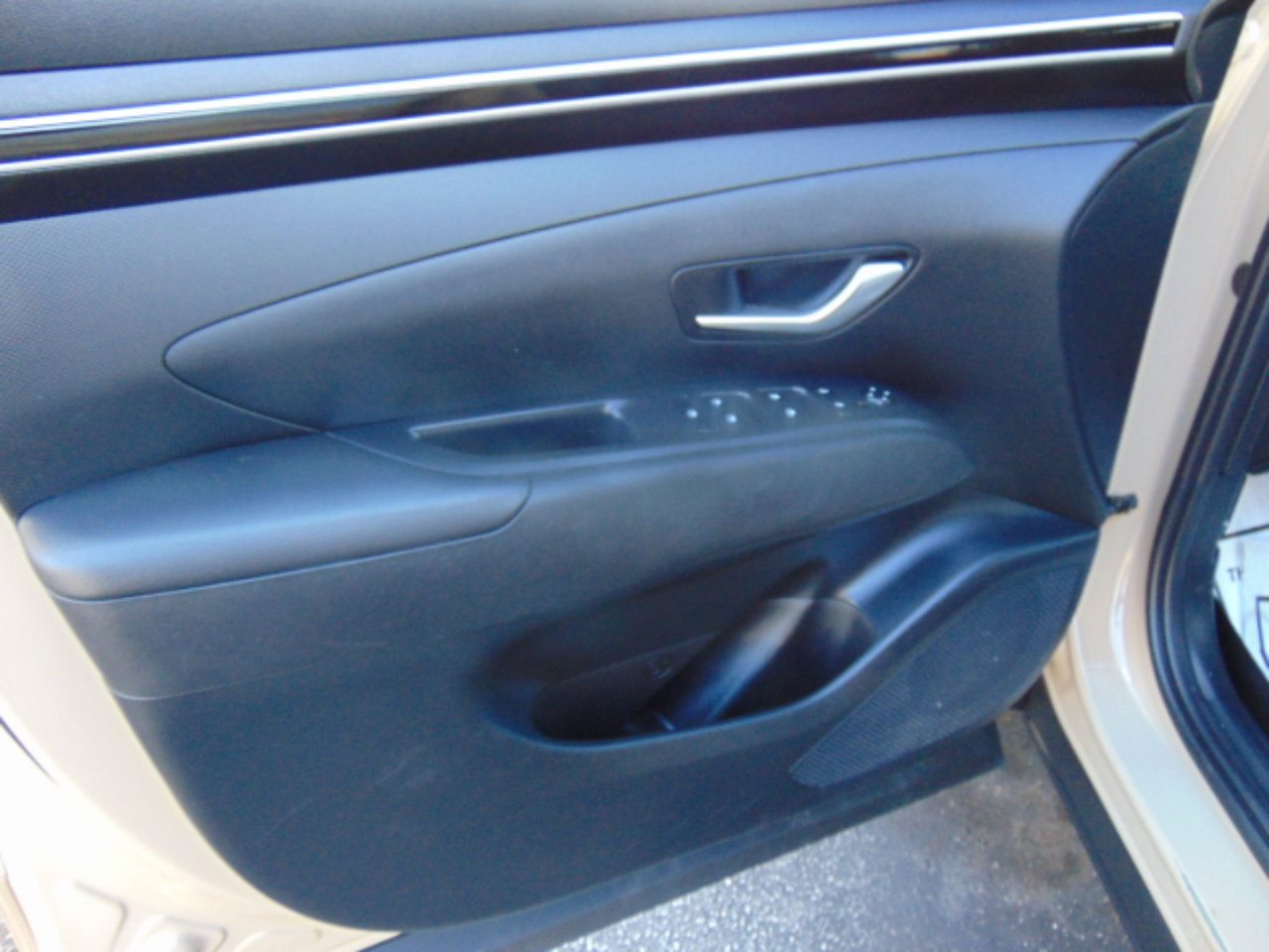 Used 2024 Hyundai Santa Cruz SEL image 13