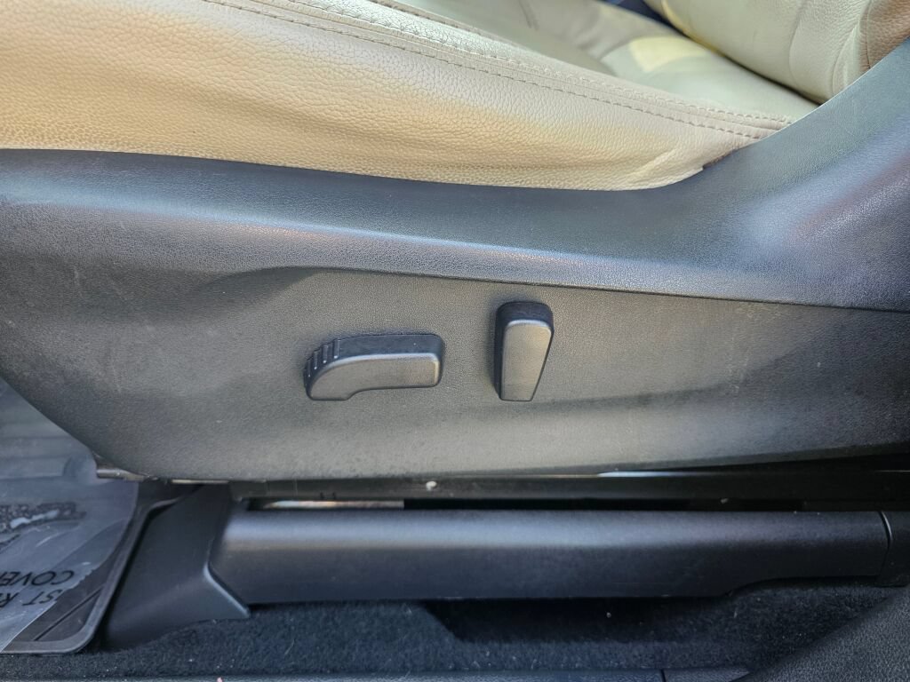 Used 2019 Subaru Ascent Premium w/ Popular Package #2A AWD/4WD image 17
