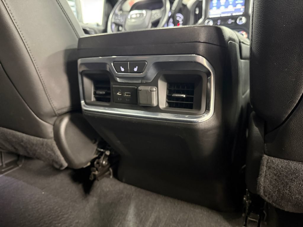 Used 2022 GMC Sierra 3500 AT4 w/ AT4 Preferred Package AWD/4WD image 23