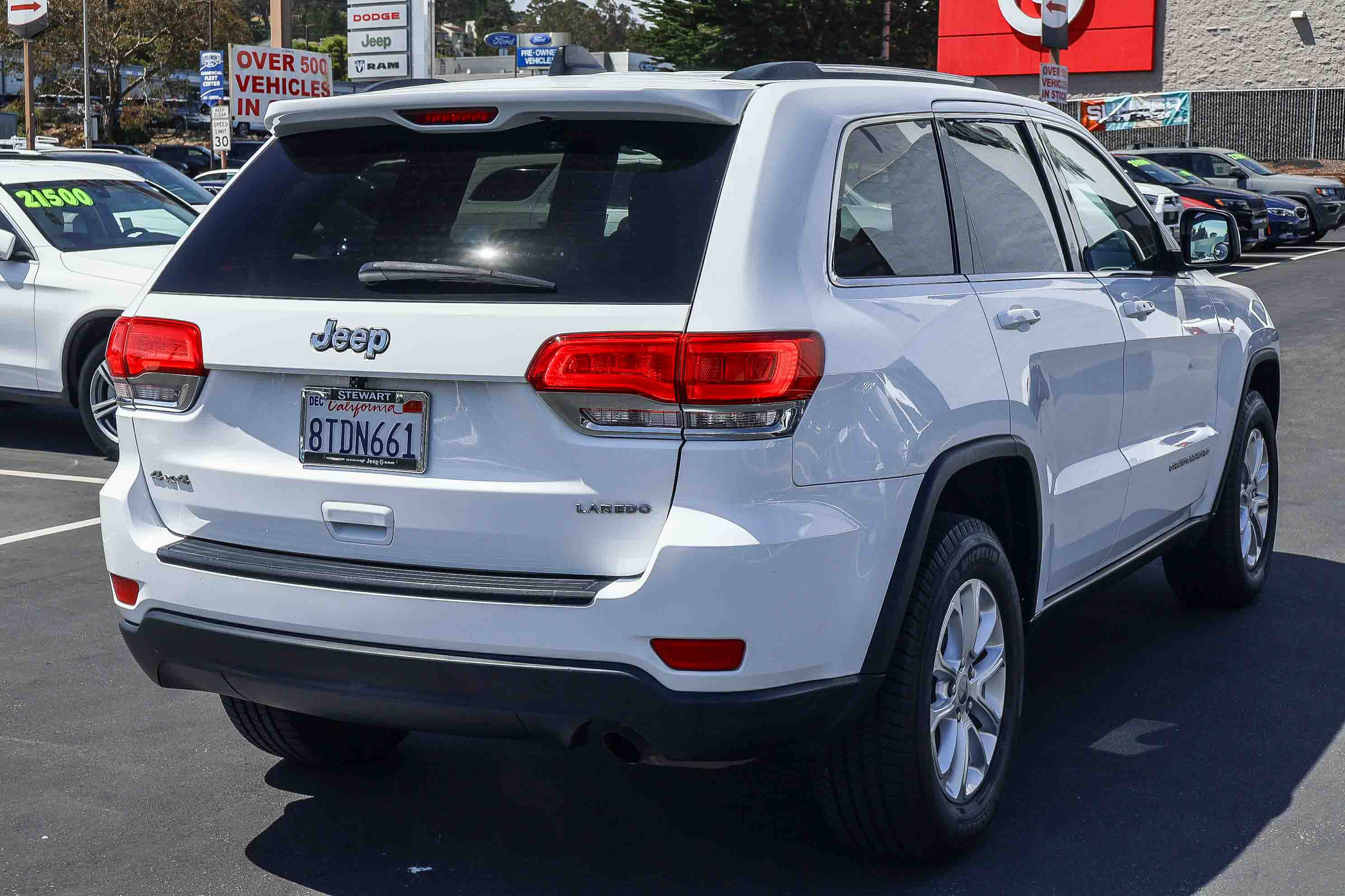 Used 2015 Jeep Grand Cherokee Laredo w/ Quick Order Package 23E AWD/4WD image 18
