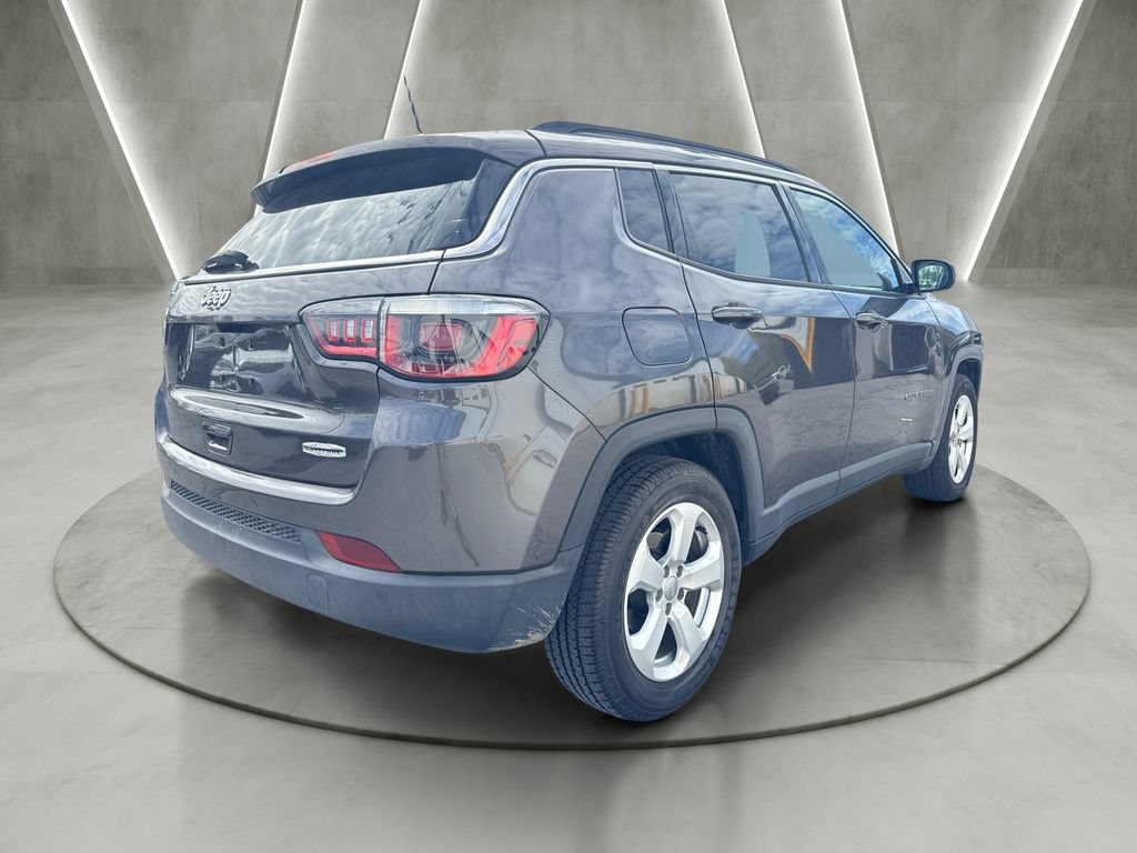 Used 2020 Jeep Compass Latitude w/ Advanced Safety Group FWD image 7